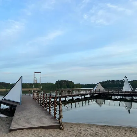 بيت للعطل Jeziorna *